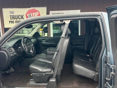 Used 2008 GMC Sierra 1500 SLT w/ All-Terrain Package image 9