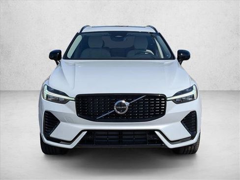 Used 2024 Volvo XC60 T8 Plus w/ Protection Package Premier AWD/4WD image 2