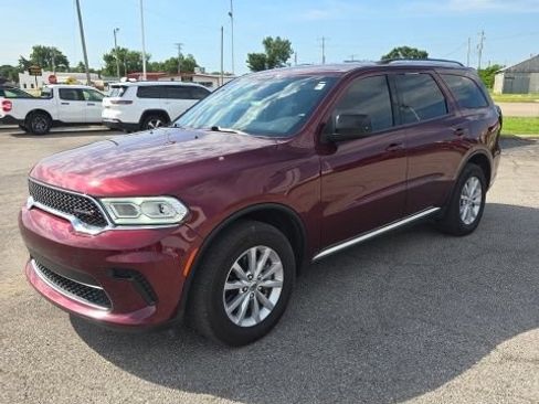 Used 2024 Dodge Durango SXT AWD/4WD image 8