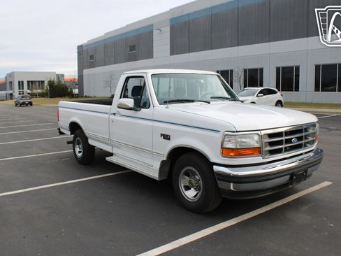 Used 1995 Ford F150 2WD Regular Cab image 8