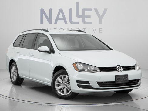 Used 2016 Volkswagen Golf SE FWD image 6