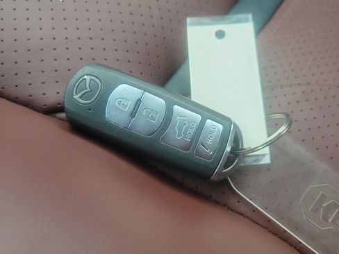 Used 2017 MAZDA CX-9 Signature image 36