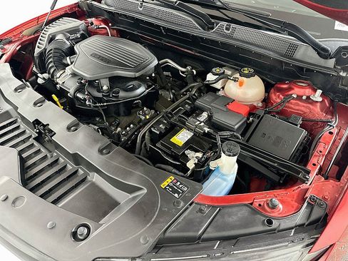 Used 2021 Chevrolet Blazer LT FWD image 28
