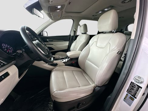 Used 2020 Kia Telluride S FWD image 20
