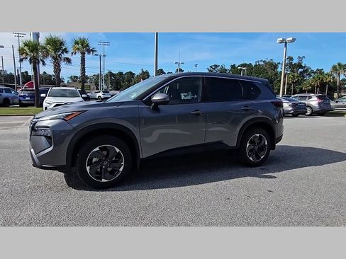 New 2026 Nissan Rogue SV image 24