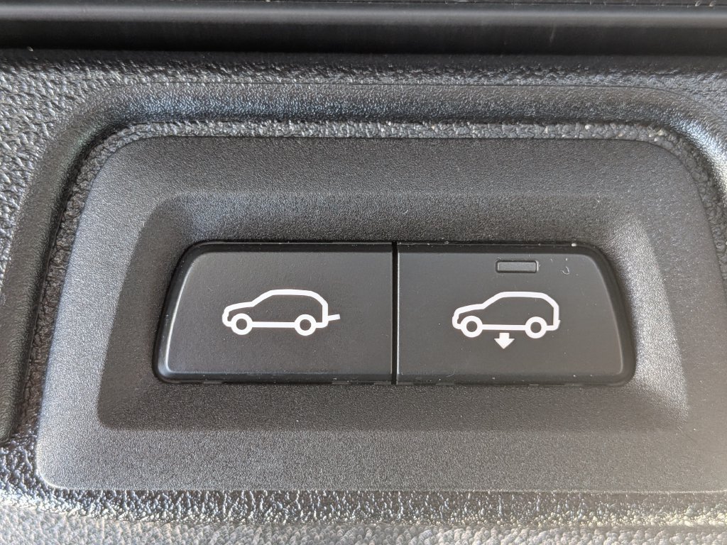 Used 2025 BMW X7 M60i AWD/4WD image 15
