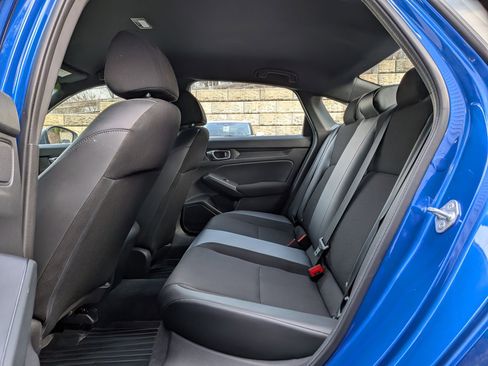 Used 2022 Honda Civic Sport image 9