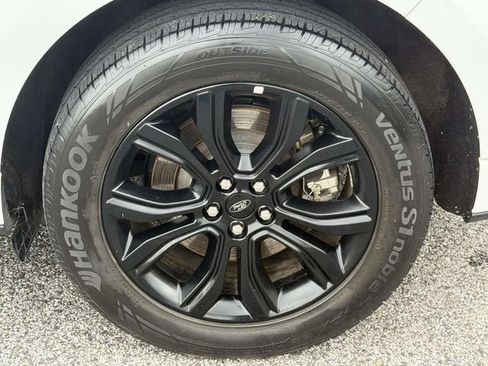 Used 2024 Ford Edge SE w/ Black Appearance Package AWD/4WD image 17