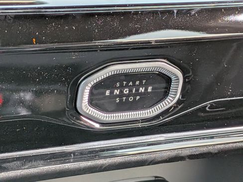 New 2026 Jeep Grand Cherokee Limited image 13