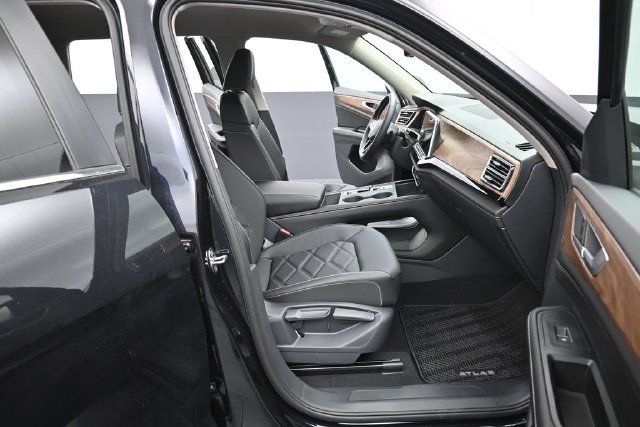 New 2026 Volkswagen Atlas SE AWD/4WD image 14