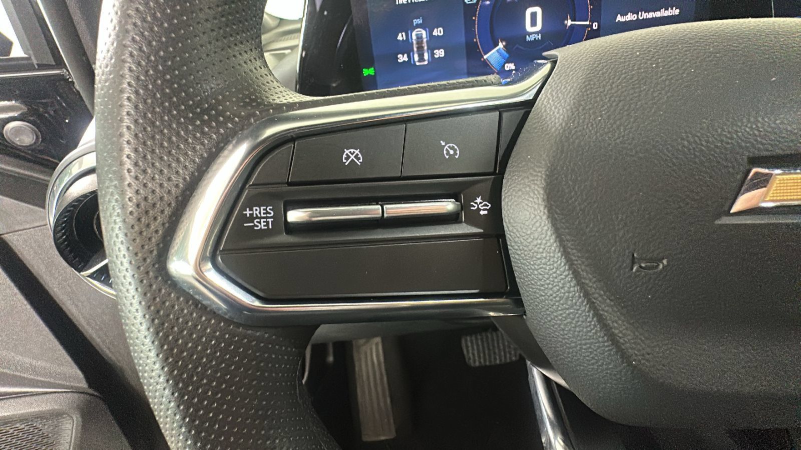 Used 2026 Chevrolet Equinox EV LT FWD image 19