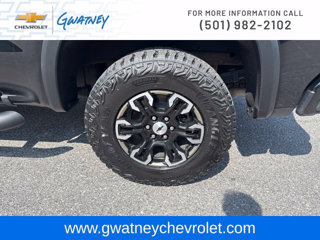 Used 2024 Chevrolet Silverado 1500 ZR2 w/ Technology Package AWD/4WD image 10