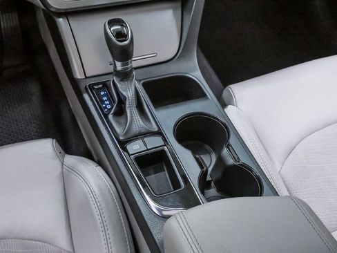 Used 2017 Hyundai Sonata Sport w/ Value Edition Package 02 image 19