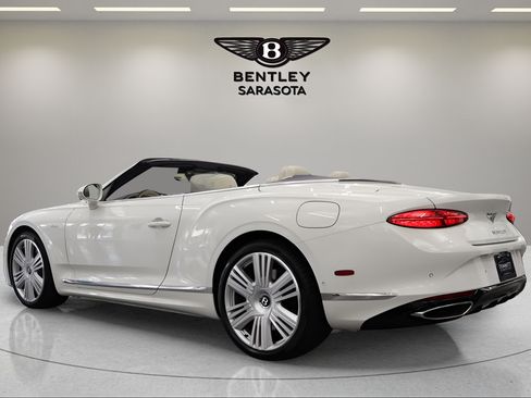 New 2026 Bentley Continental GTC AWD/4WD image 3