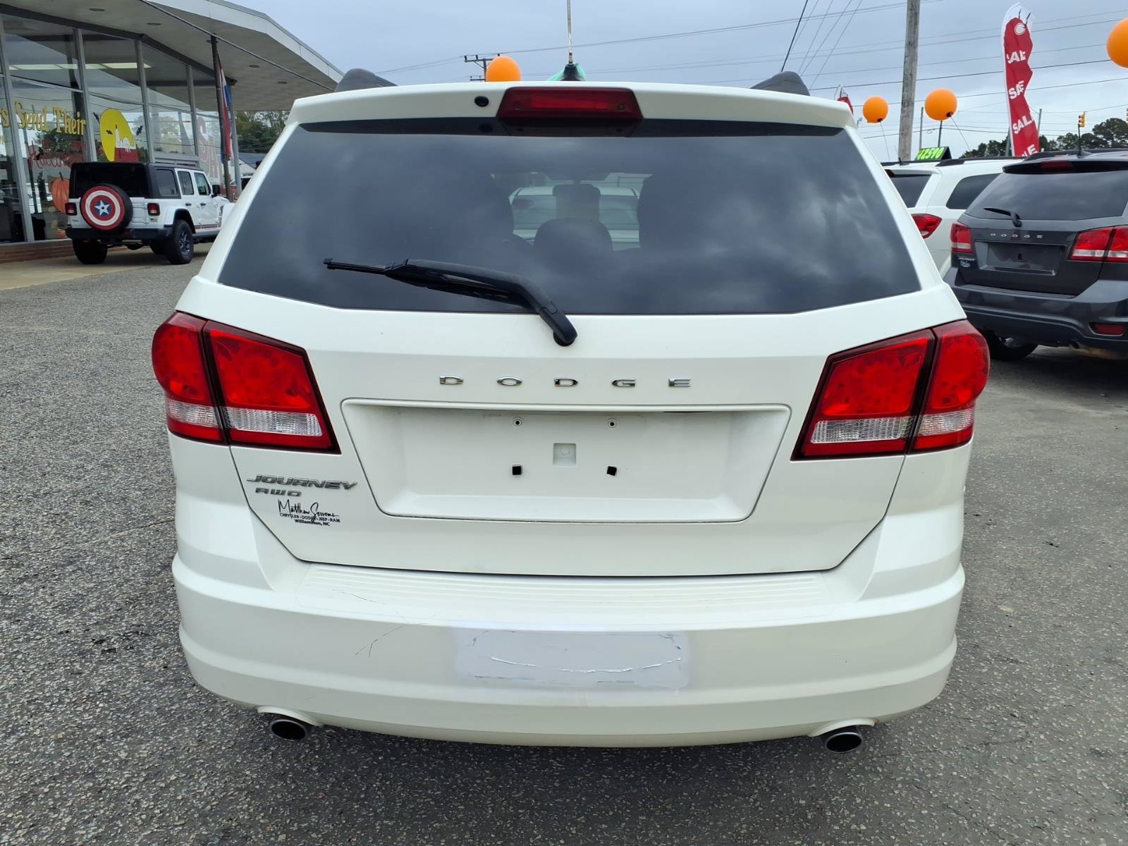 Used 2016 Dodge Journey SE AWD/4WD image 3