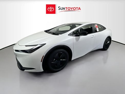 New 2026 Toyota Prius LE image 9
