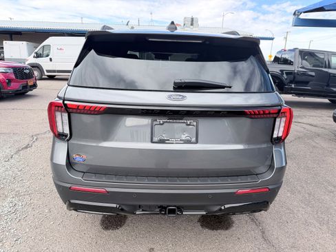 New 2026 Ford Explorer ST-Line w/ ST-Line Street Pack image 27