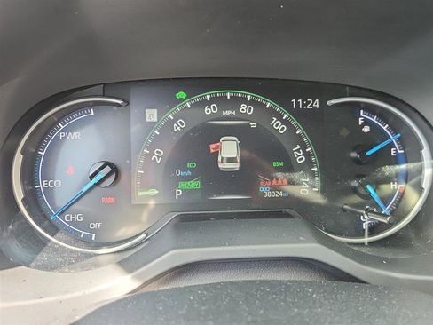 Used 2024 Toyota RAV4 XLE image 5