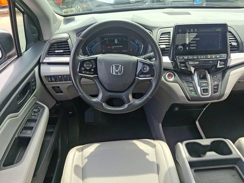 Used 2019 Honda Odyssey EX-L image 11
