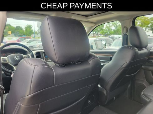 Used 2017 RAM 1500 Laramie AWD/4WD image 12