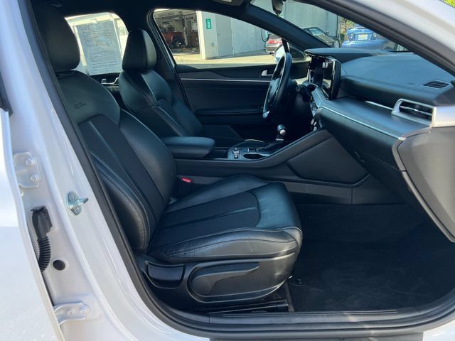 Used 2024 Kia K5 GT-Line AWD/4WD image 9