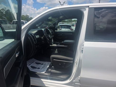 Used 2023 RAM 1500 Big Horn AWD/4WD image 6