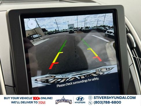 Used 2024 Ford Edge SE AWD/4WD image 3