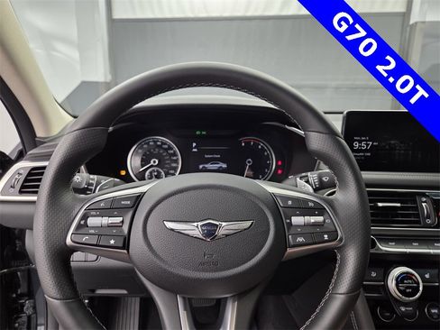 Used 2023 Genesis G70 2.0T image 31