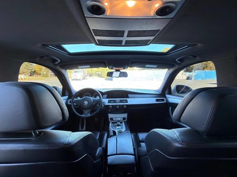 Used 2010 BMW M5 image 20