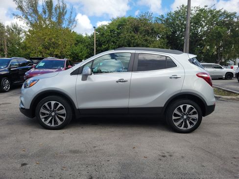 Used 2022 Buick Encore Preferred w/ Safety Package image 8