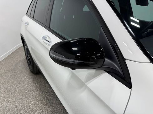 Used 2022 Mercedes-Benz GLC 300 4MATIC image 8