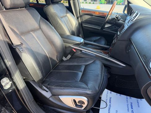 Used 2008 Mercedes-Benz GL 550 4MATIC image 25