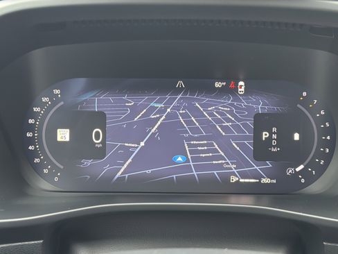 Used 2026 Volvo XC40 B5 Plus w/ Protection Package Premier image 21