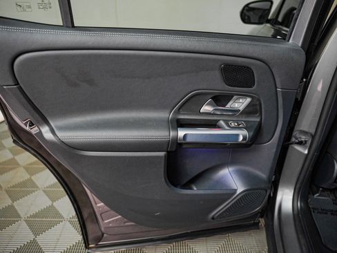 Certified 2023 Mercedes-Benz EQB 250+ w/ Exclusive Package image 24