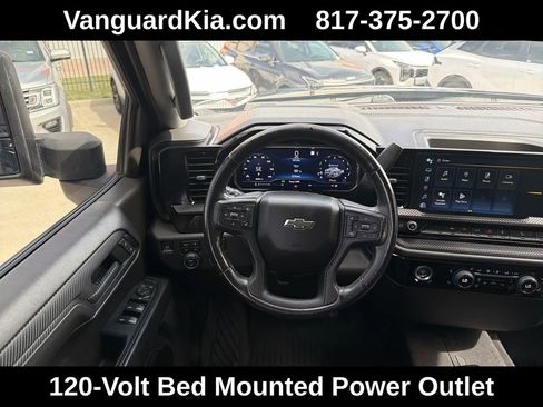 Used 2022 Chevrolet Silverado 1500 RST AWD/4WD image 13