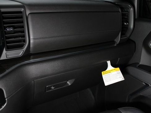 Used 2025 Chevrolet Silverado 1500 LT image 28