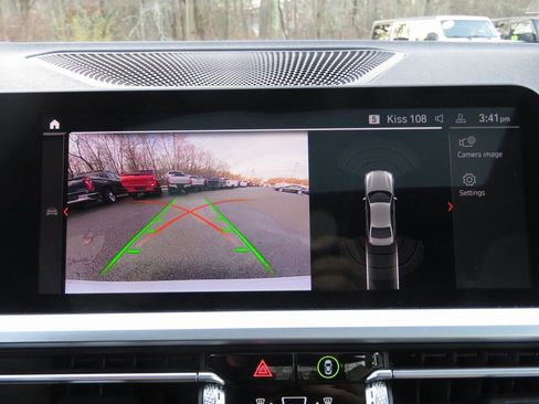 Used 2022 BMW 330i xDrive Sedan w/ Driving Assistance Package image 26