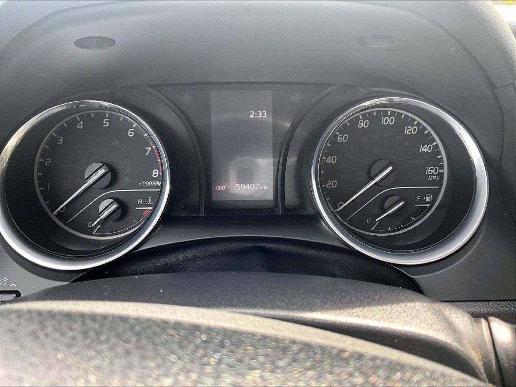 Used 2019 Toyota Camry SE FWD image 23