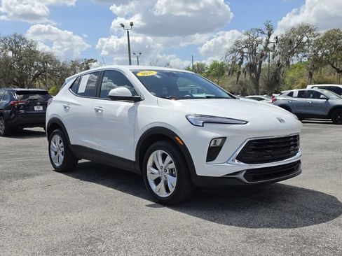 Used 2025 Buick Encore GX Preferred image 7