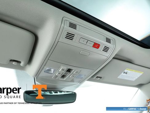 Used 2025 Volkswagen Jetta SEL image 64