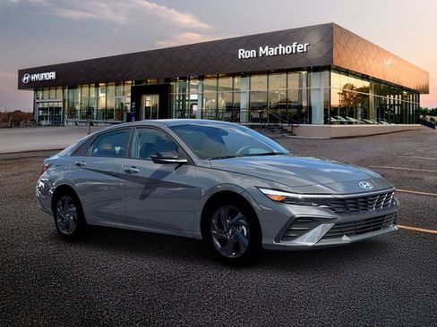 New 2026 Hyundai Elantra Sport image 10