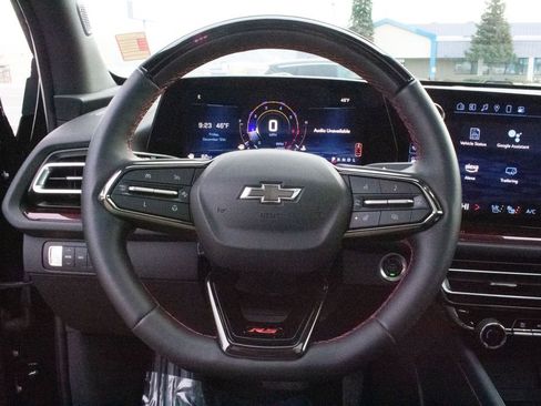 Certified 2024 Chevrolet Traverse RS image 17