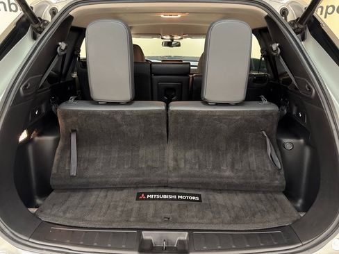 Used 2022 Mitsubishi Outlander SEL image 24