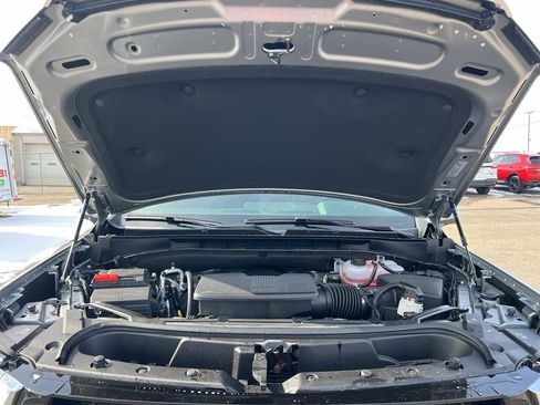 New 2026 GMC Yukon Elevation image 12