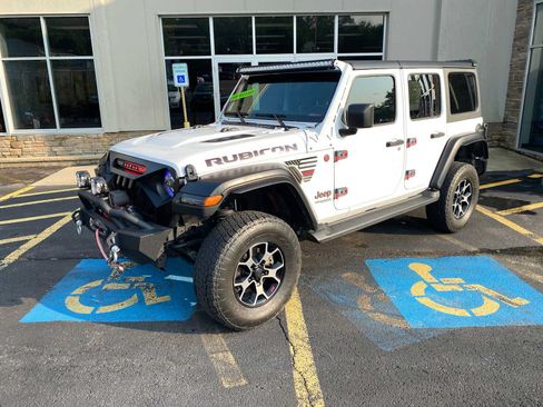 Used 2020 Jeep Wrangler Unlimited Rubicon w/ Dual Top Group AWD/4WD image 2