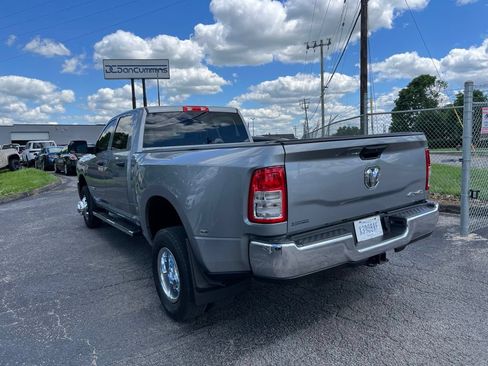 Used 2020 RAM 3500 Tradesman w/ Chrome Appearance Group AWD/4WD image 4