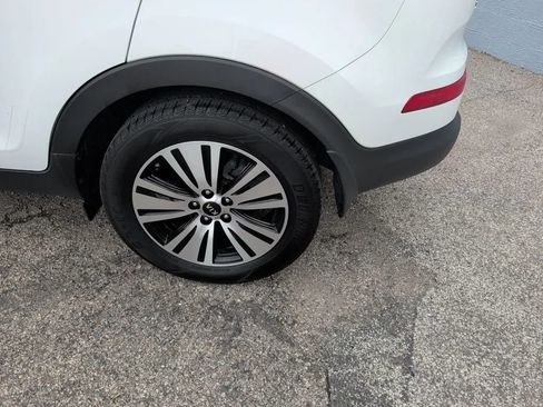 Used 2015 Kia Sportage EX FWD image 10