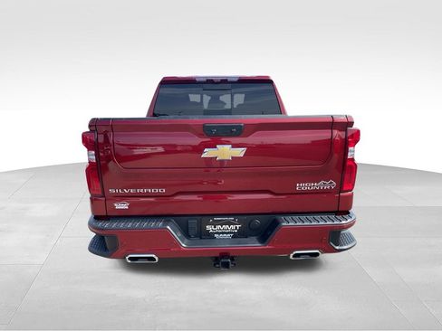Used 2023 Chevrolet Silverado 1500 High Country w/ Technology Package AWD/4WD image 26