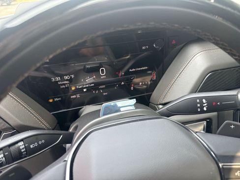 New 2026 GMC Yukon AT4 w/ AT4 Premium Plus Package AWD/4WD image 17