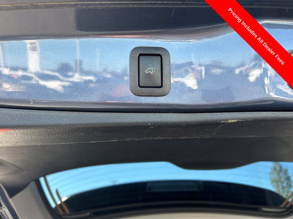 Used 2018 Toyota Highlander XLE AWD/4WD image 18